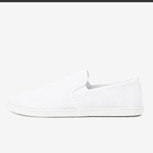 Feelgrounds drop top mesh slip on shoes M9/W11